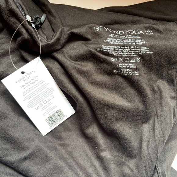 Beyond yoga infinity scarf - Picture 3 of 4